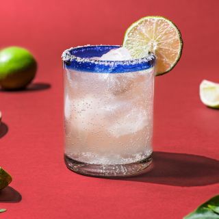 Smoky notes of tequila and citrus provide the Good Gracious! Margarita the same amount of balance and complexity no matter the alcohol content. Order it Spirit-Free (0% ABV), Lightly Spirited (4% ABV), or Spirited (10% ABV) and we guarantee it will taste amazing each and every time. No watered down, boring zero-proof cocktails here!
.
.
.
#goodgracious #goodgraciousbeverages #drinkgg #beverageindustry #hospitalityindustry #restaurantindustry #virgincocktails #virgindrinks #alcoholalternative #alcoholfreedrinks #zeroproof #sobercurious #organicbeverages #organicalcohol #organicdrinks #drinkclean #lowalcohol #veganalcohol #crafttea #botanicalblend #healthierchoices #healthieroptions #botanicalbeverage #drinkspiration #igcocktails #igmargarita #margaritatime #cocktailmaking #mocktailsandcocktails